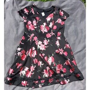 NWT Lane Bryant Black Pink Floral Dress Women’s 18/20 Short Sleeve Knee Length